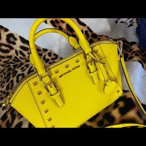 Studded Yellow MD Messenger